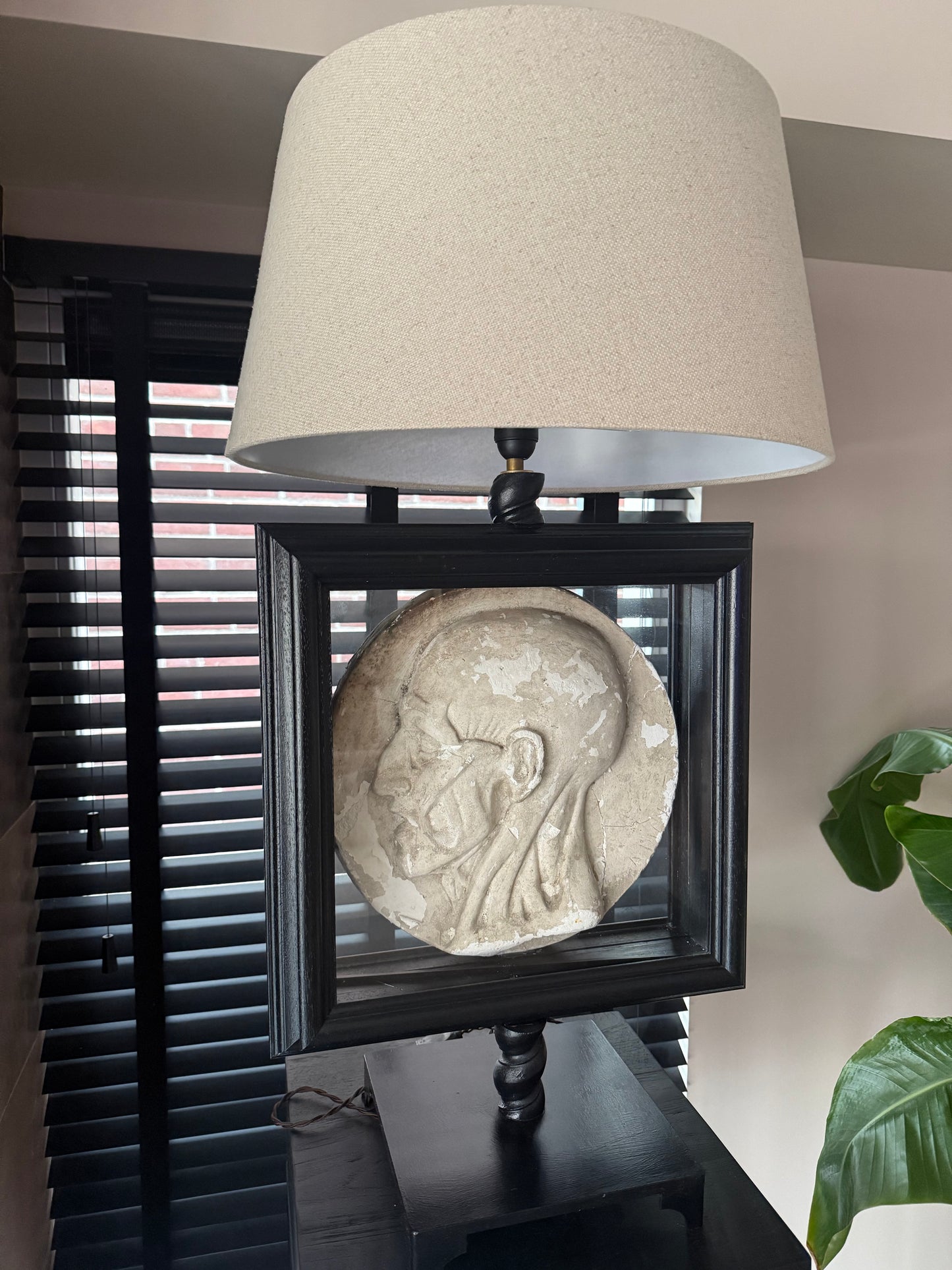Lamp with portrait