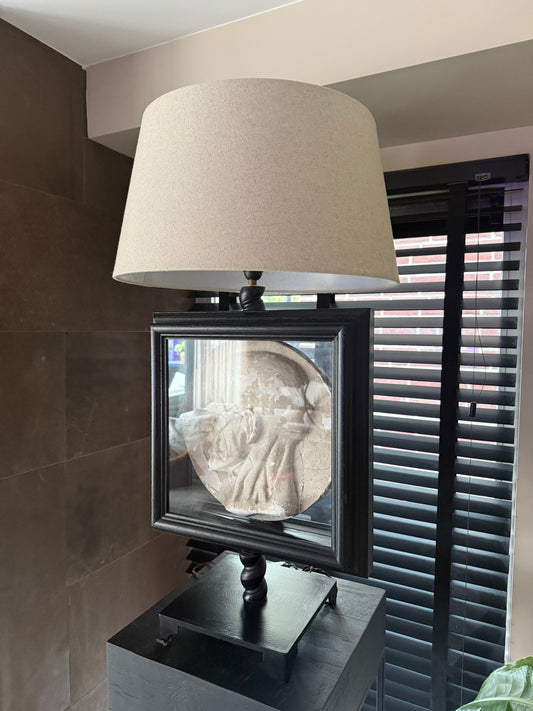 Lamp with portrait